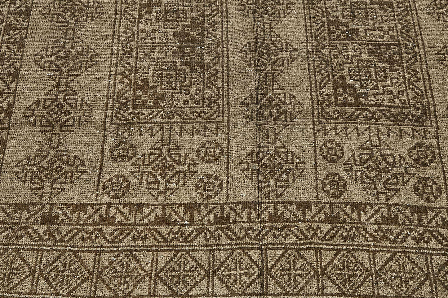 6x10 Beige Antique Afghan Kunduz Rug - 50136