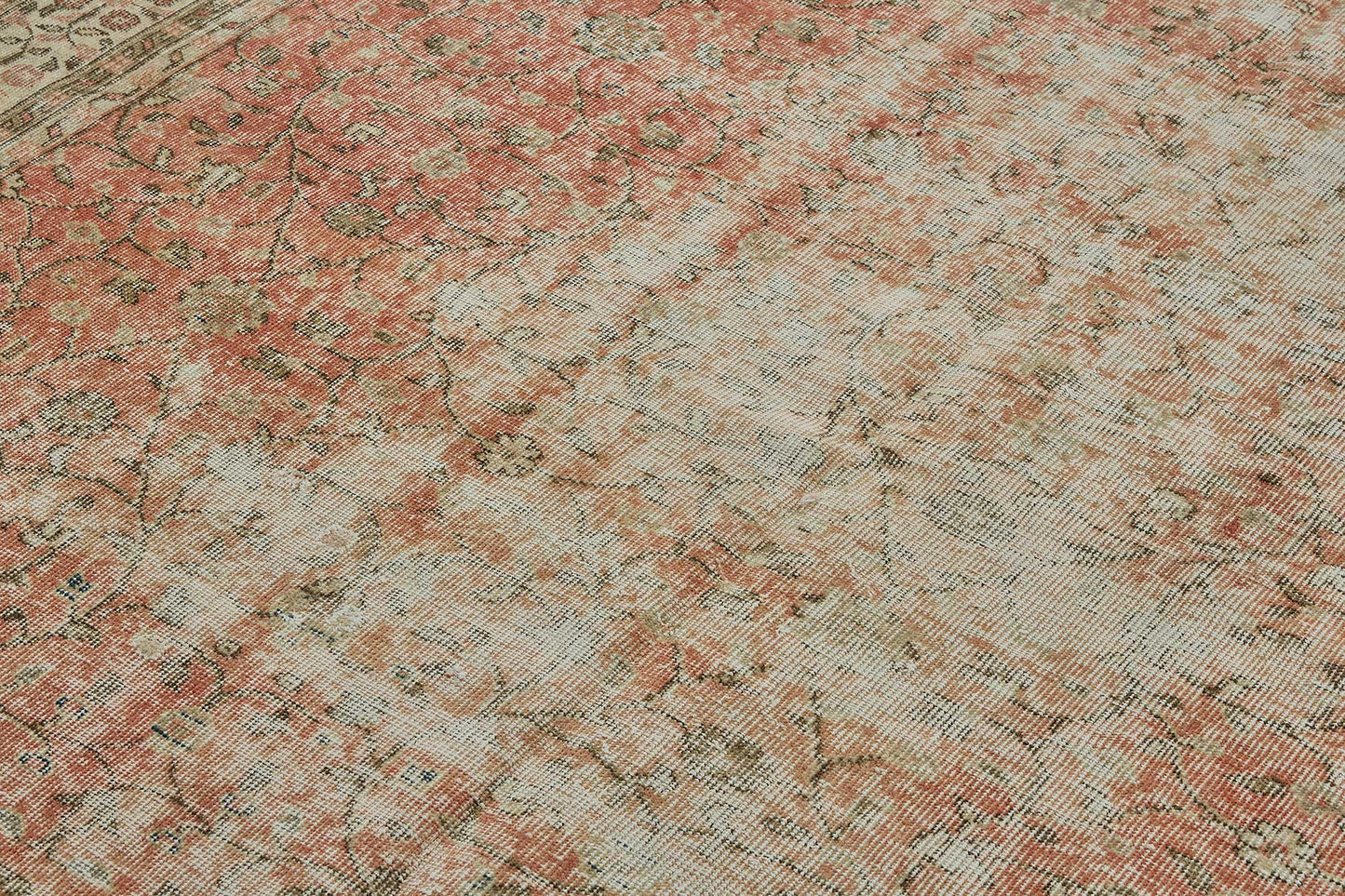 7x10 Hand-Knotted Turkish Vintage Rug - 50804