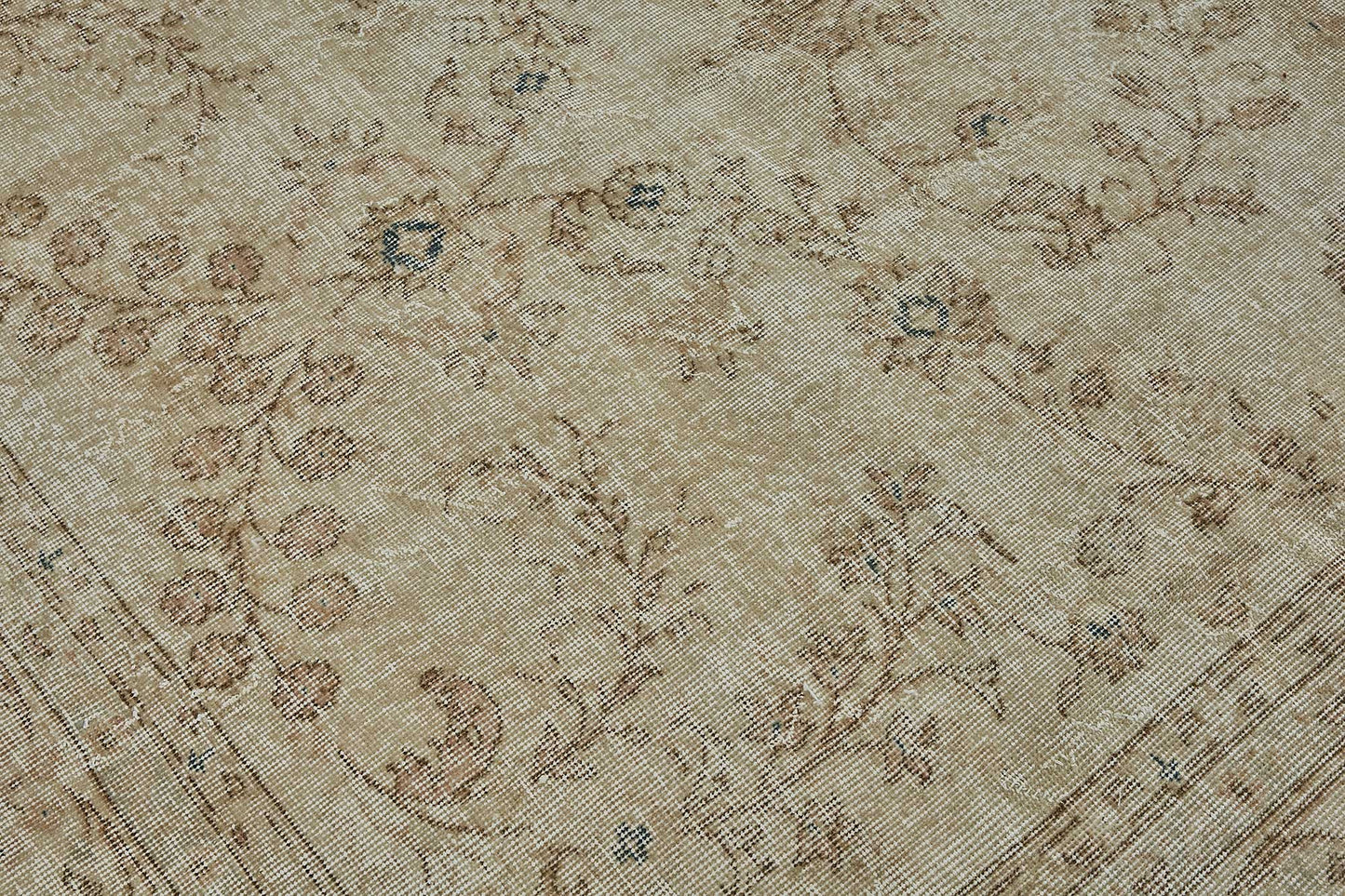7x10 Hand-Knotted Vintage Rug - 51001