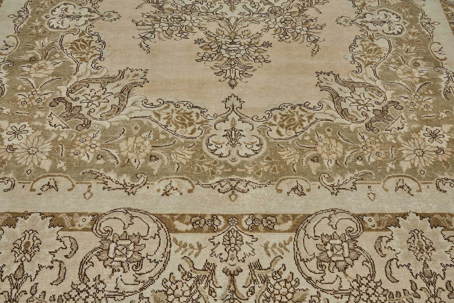 9x12 Hand-Knotted Vintage Rug - 51037
