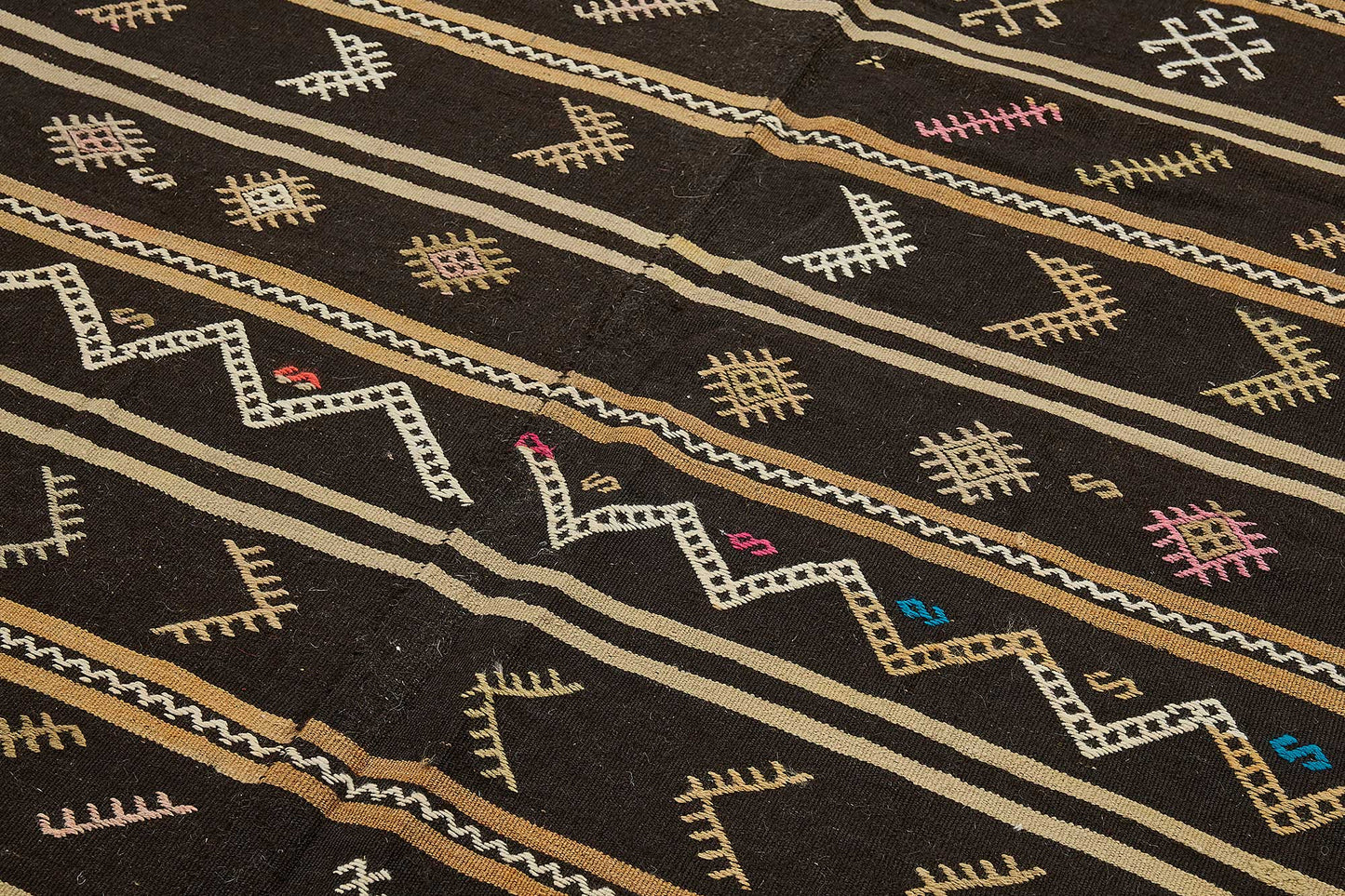 6x11 Vintage Turkish Goat Hair Kilim Rug - 51267