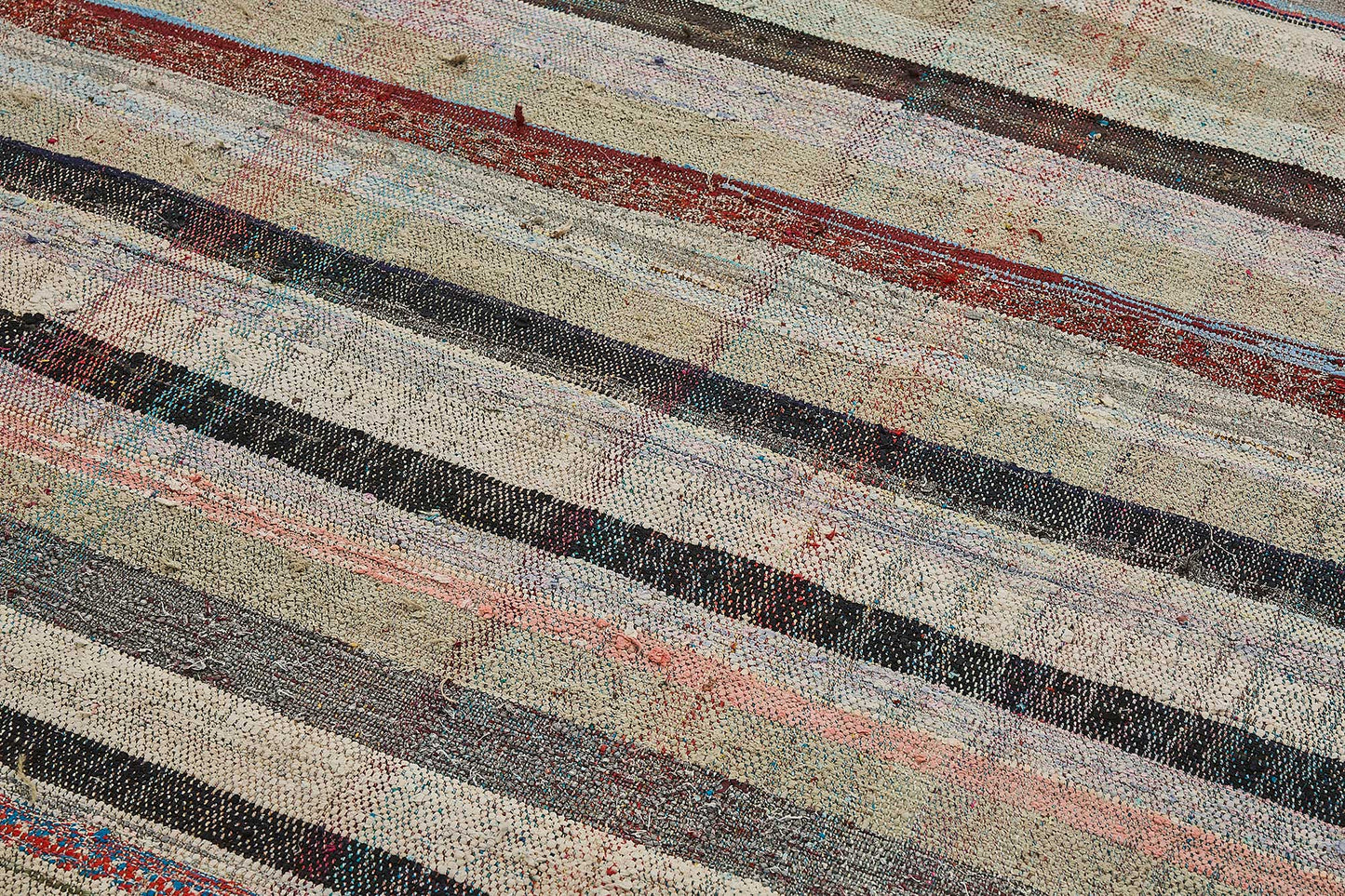 6x10 Handmade Vintage Chaput Kilim Rug - 51842