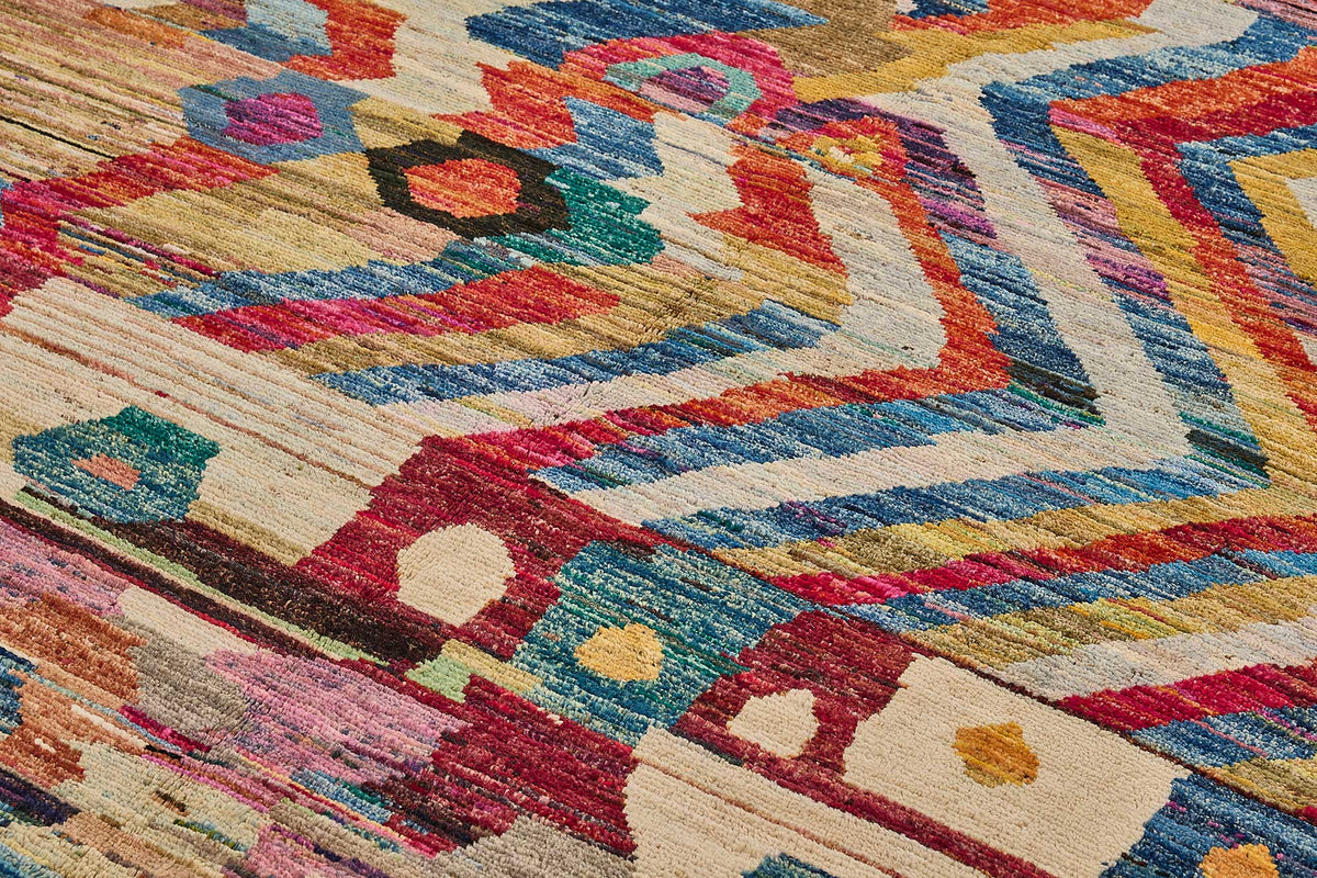 7x9 Multicolor Modern Tribal Rug - 51978
