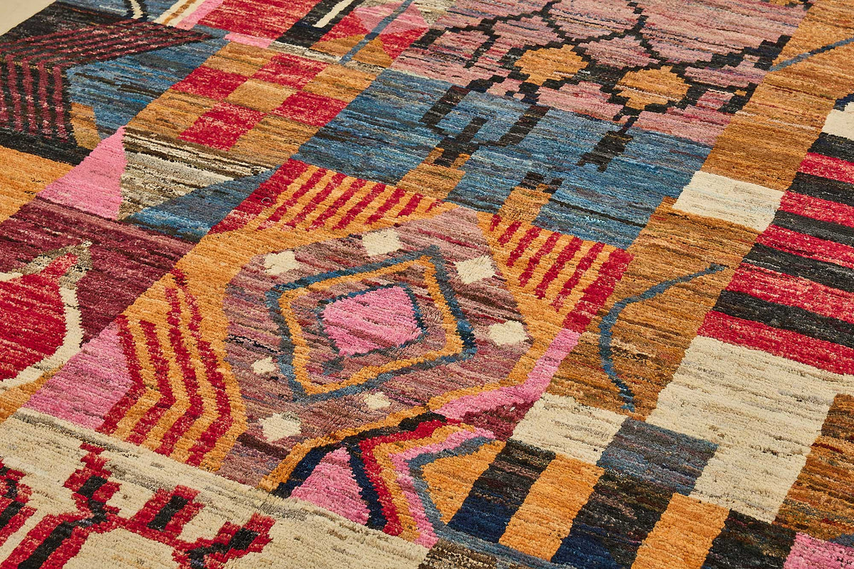 7x9 Multicolor Modern Tribal Rug - 51981