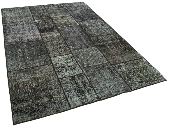 6x8 Black Patchwork Rug - 20300