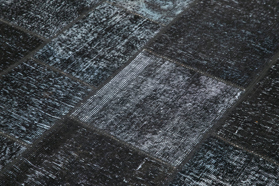 6x8 Black Patchwork Rug - 20875