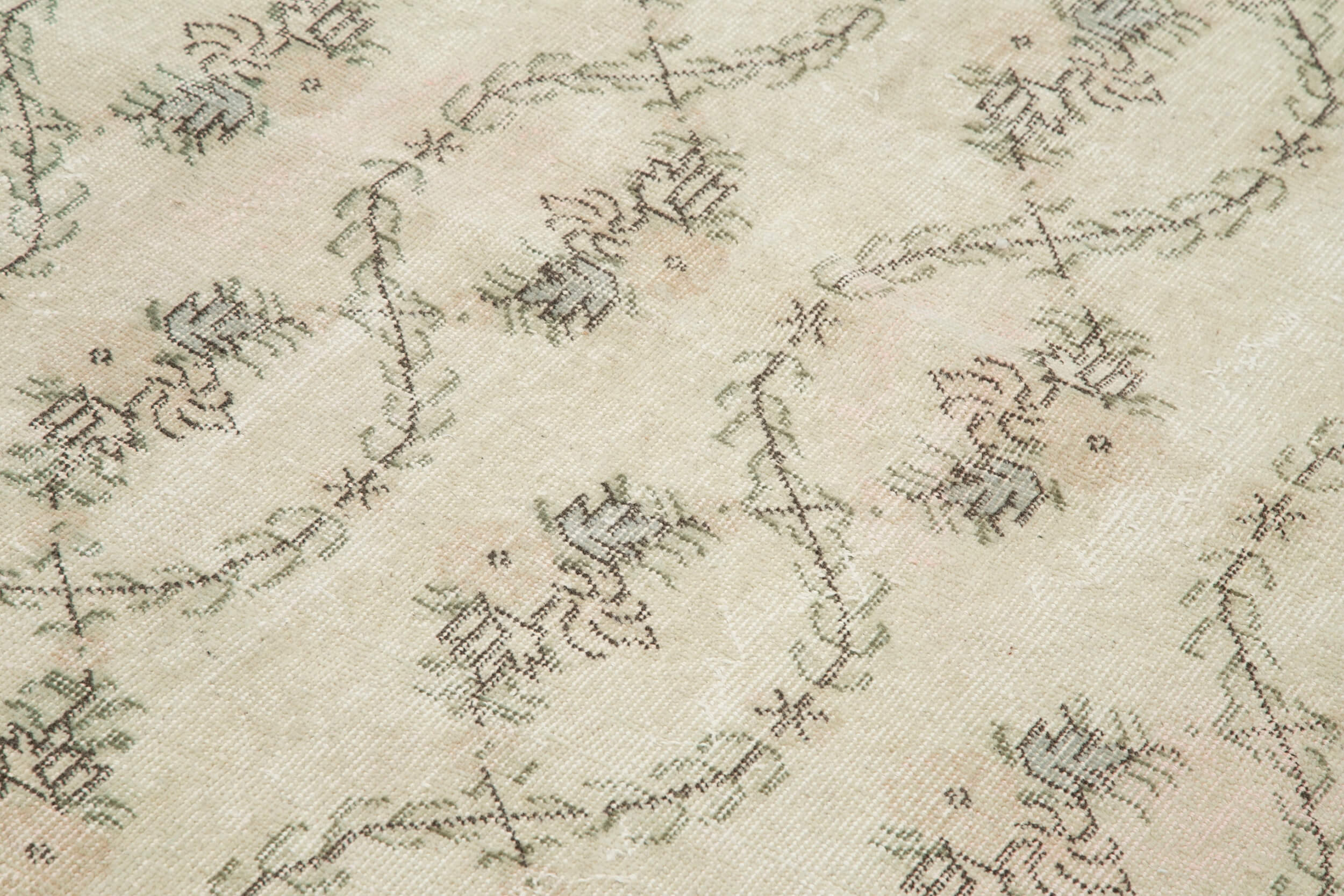5x8 Beige Bohemian Rug  - 21800