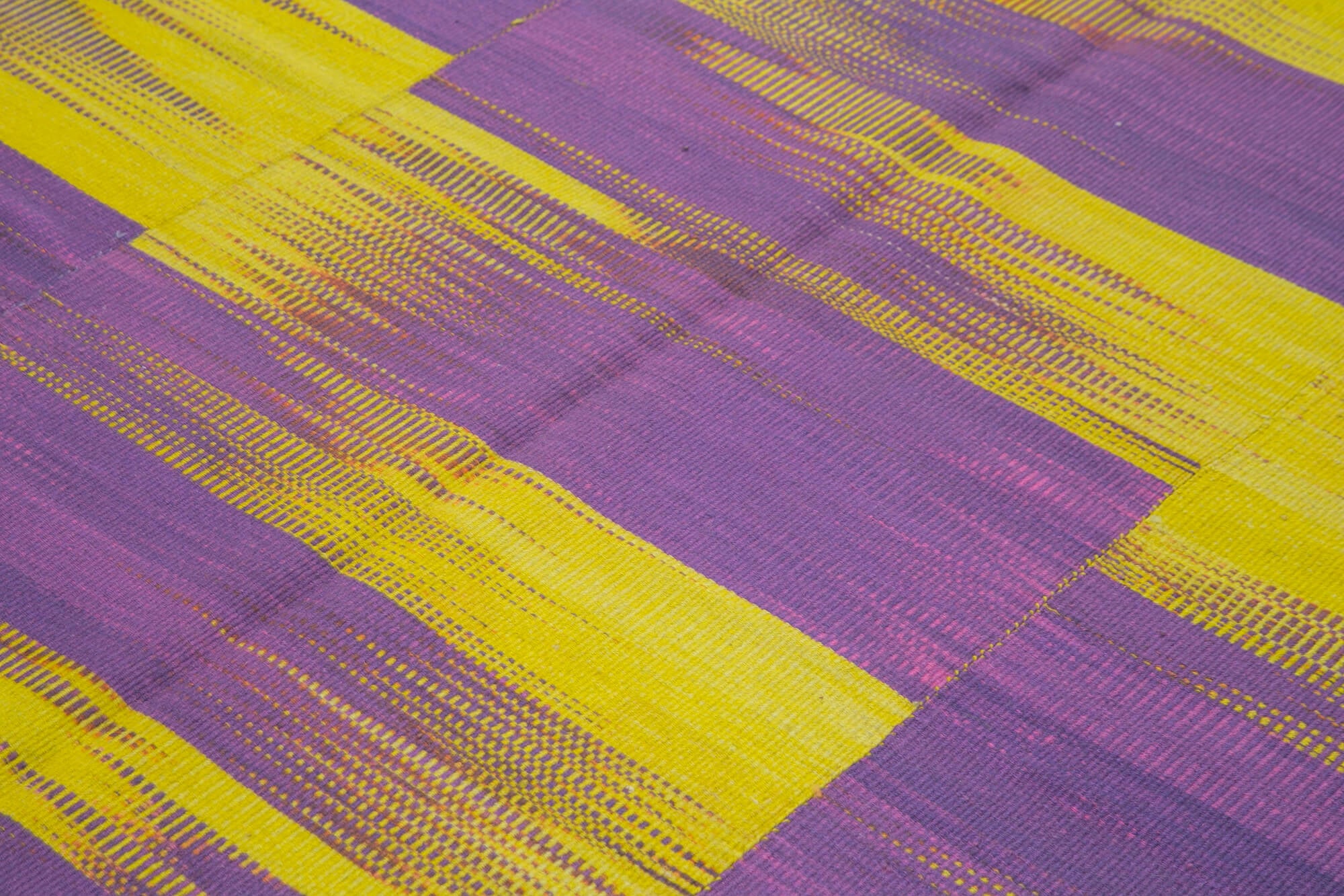 7x9 Purple Contemporary Kilim Rug - 21981