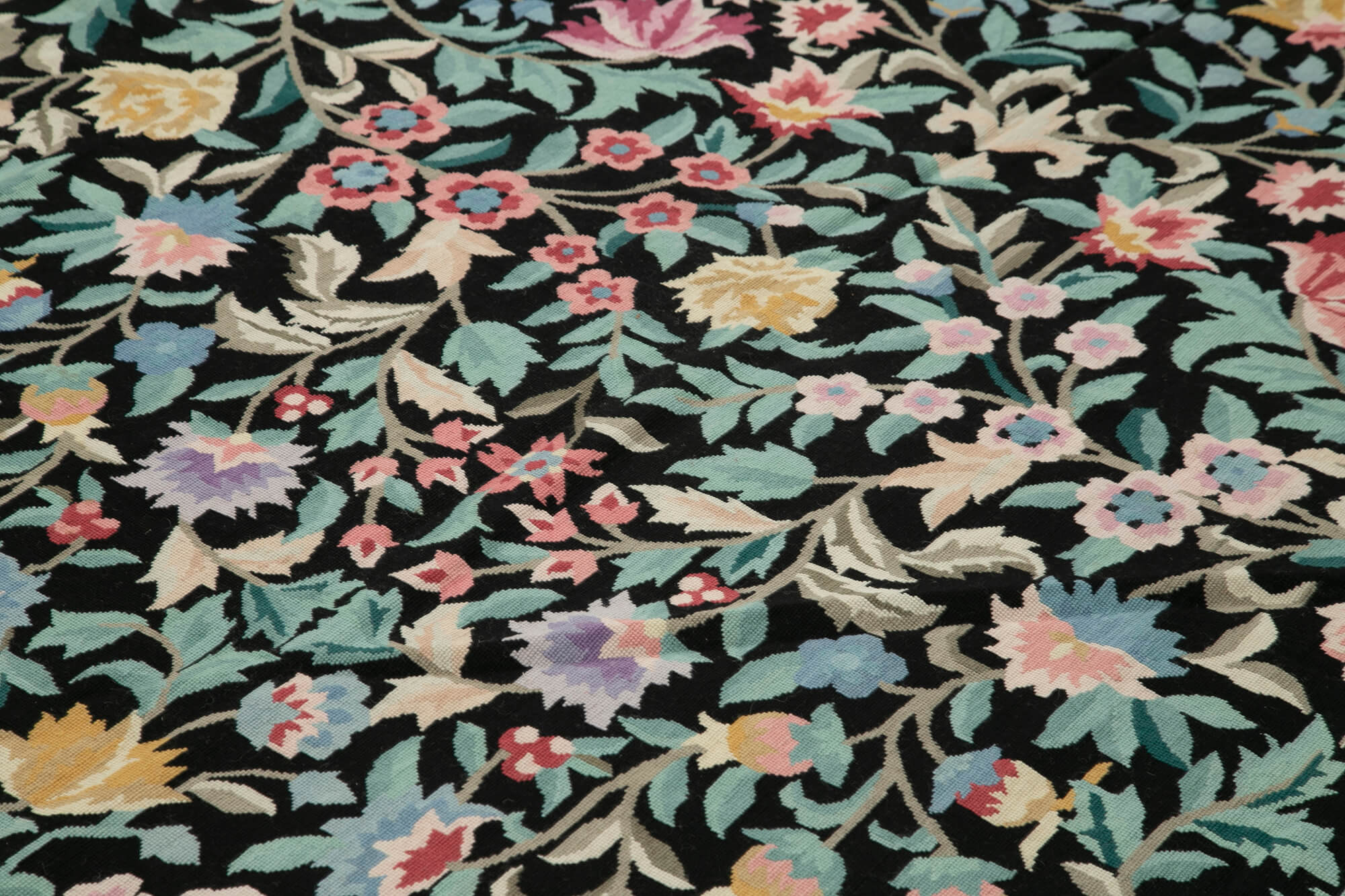 8x10 Black Needlepoint Kilim Rug - 22064