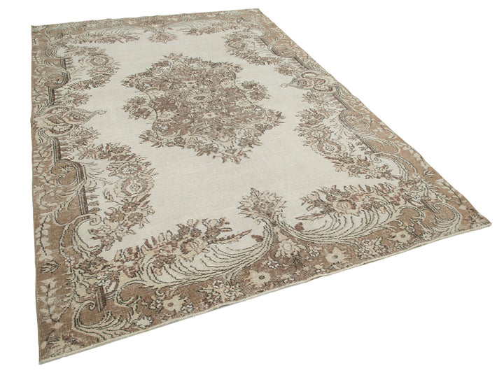 6x10 Beige Turkish Vintage Area Rug - 22426