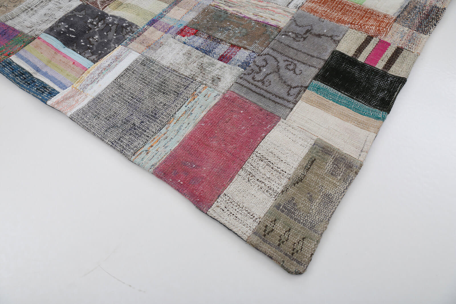 6x8 Multicolor Kilim Patchwork Rug - 22481