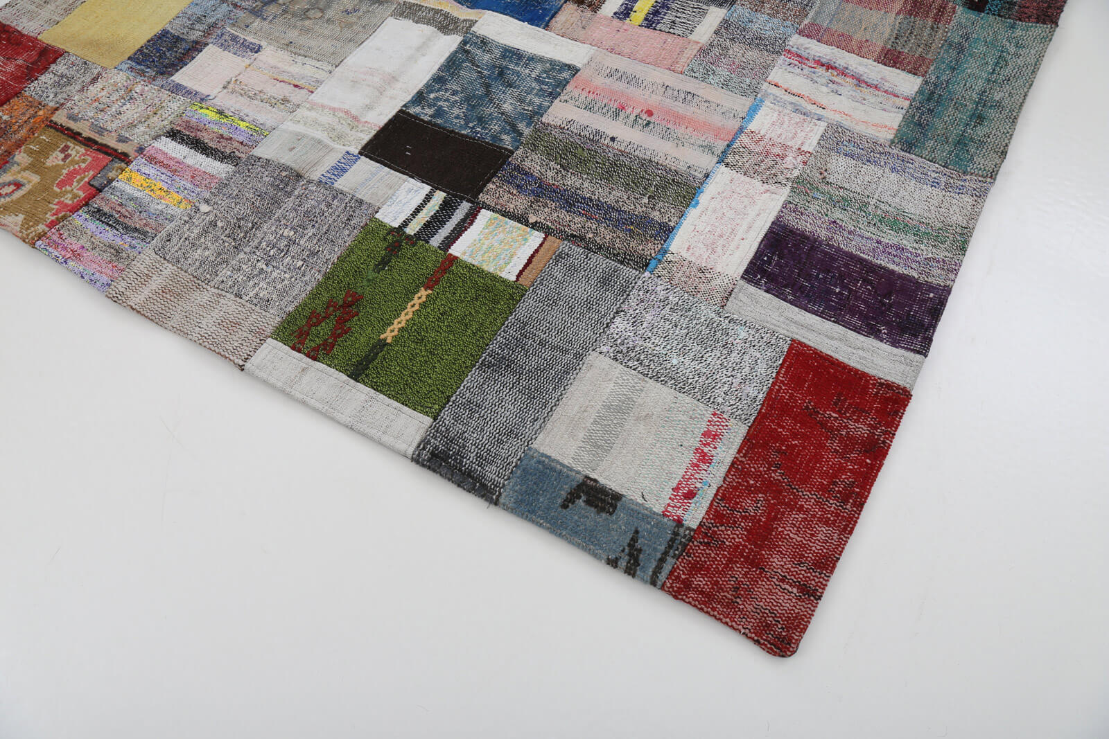 6x8 Multicolor Kilim Patchwork Rug - 22493