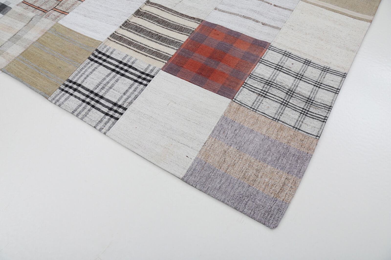 6x8 Beige Kilim Patchwork Rug - 22523