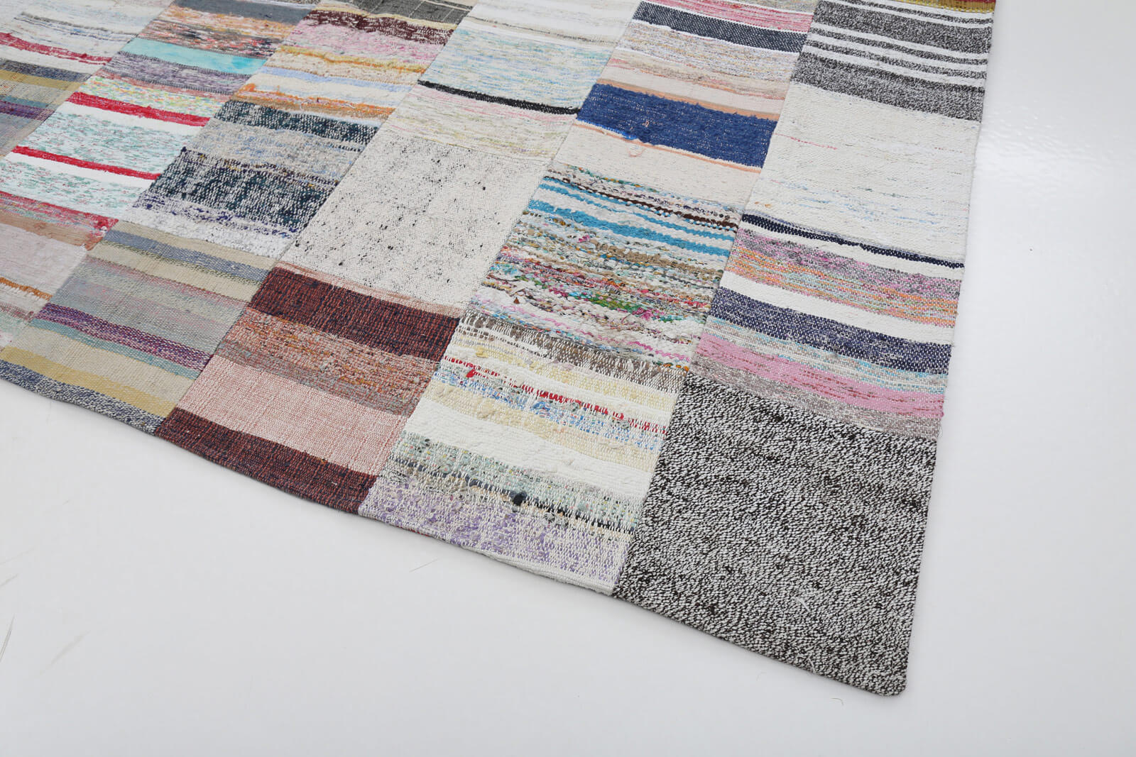 8x12 Beige Kilim Patchwork Rug - 22561