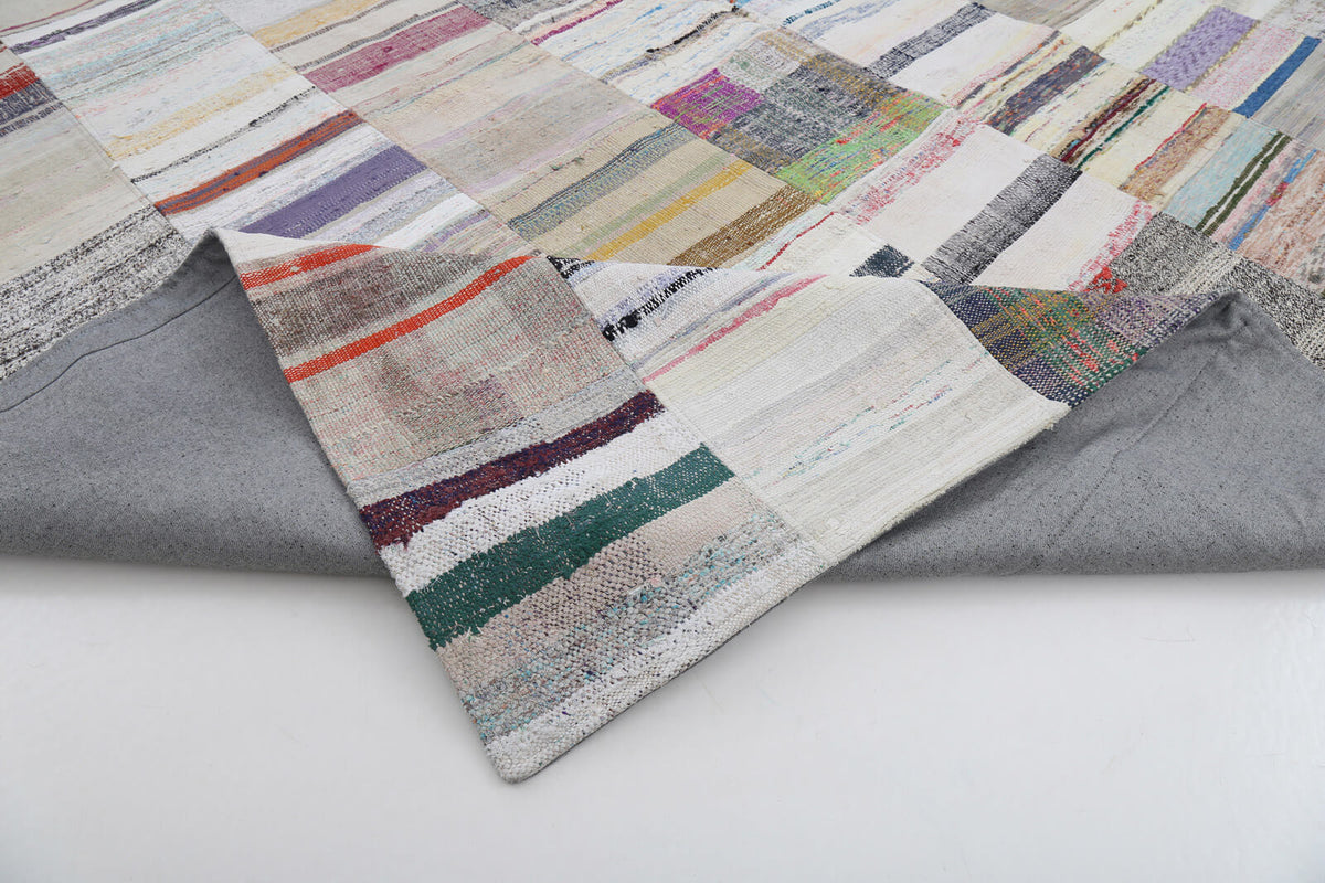 10x13 Beige Kilim Patchwork Rug - 22581