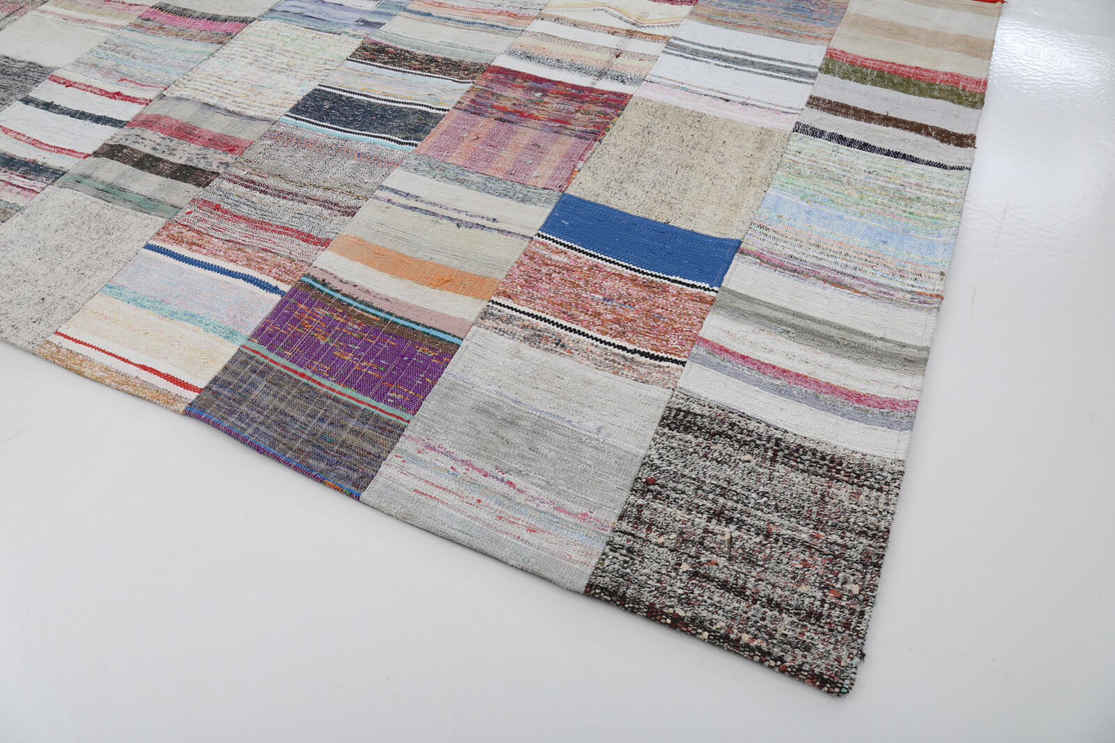 10x13 Beige Kilim Patchwork Rug - 22583
