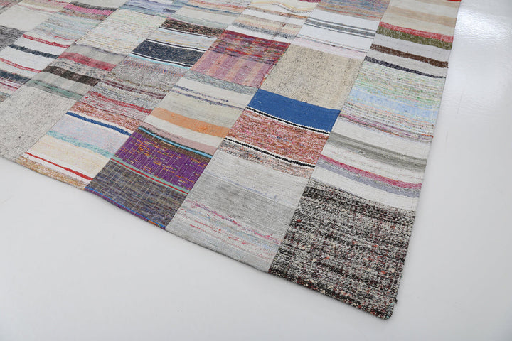 10x13 Beige Kilim Patchwork Rug - 22583