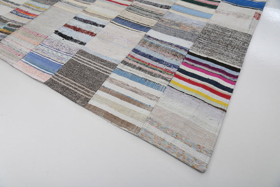 10x13 Beige Kilim Patchwork Rug - 22584