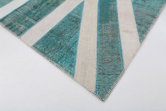 7x10 British Flag Patchwork Rug - 22593