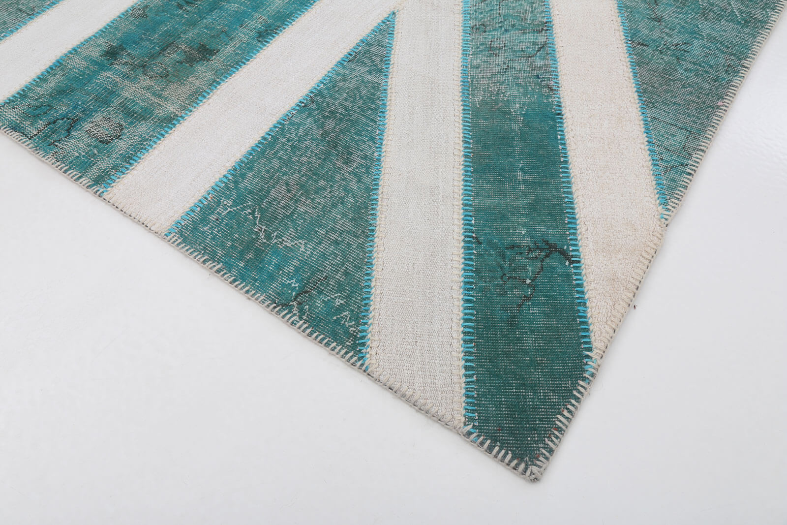 7x10 British Flag Patchwork Rug - 22609