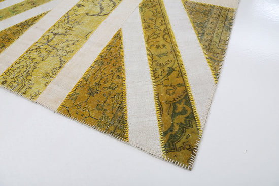 7x10 British Flag Patchwork Rug - 22640