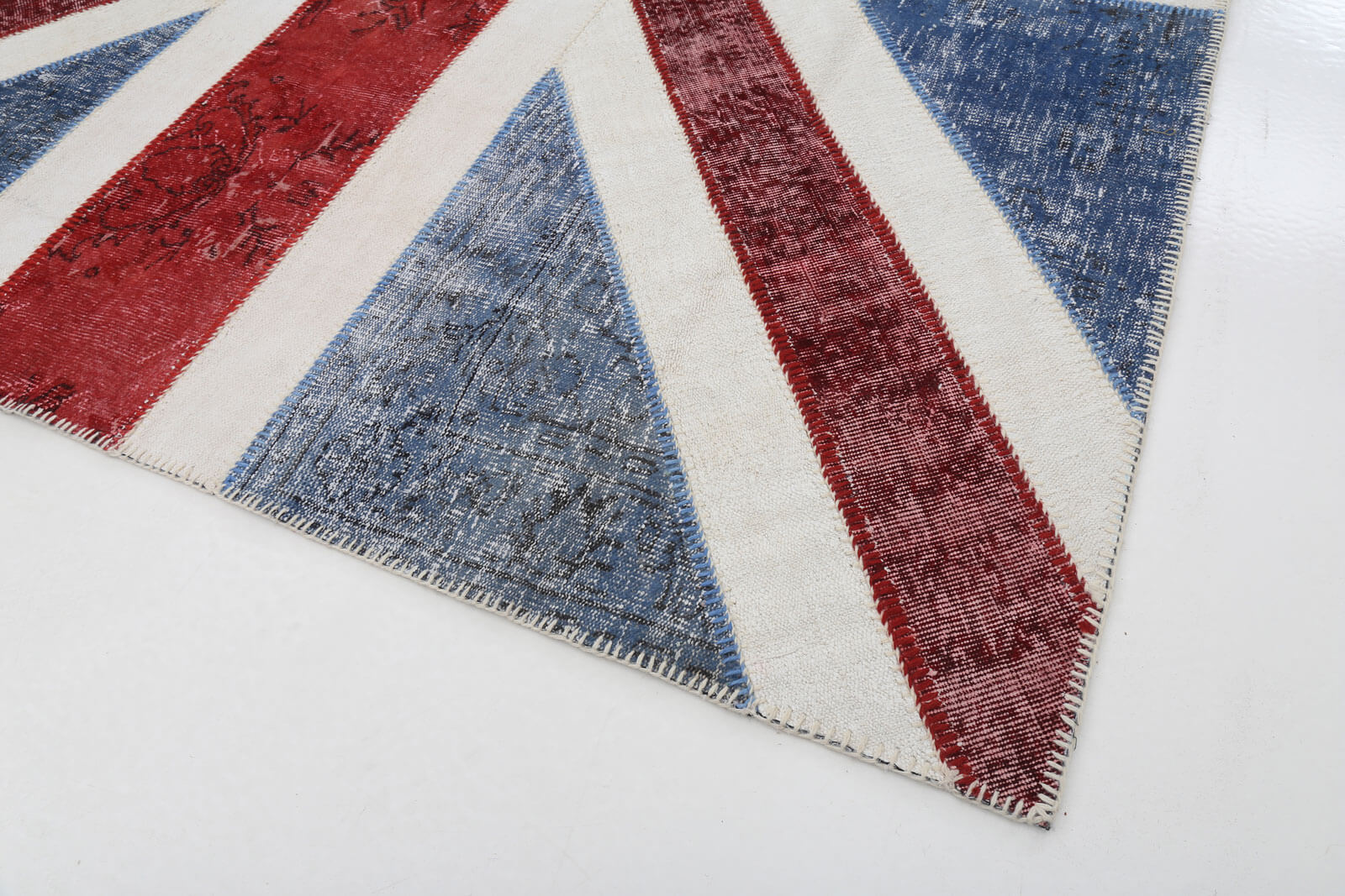 8x10 British Flag Patchwork Rug - 22667