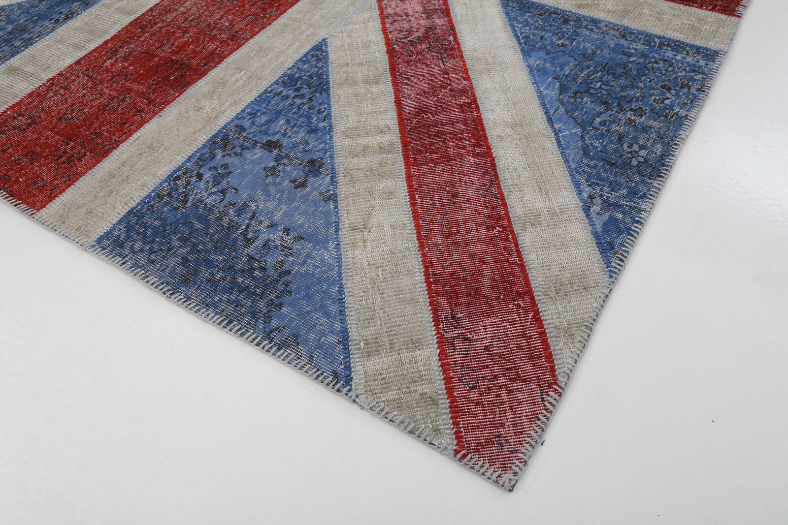 8x10 British Flag Patchwork Rug - 22674