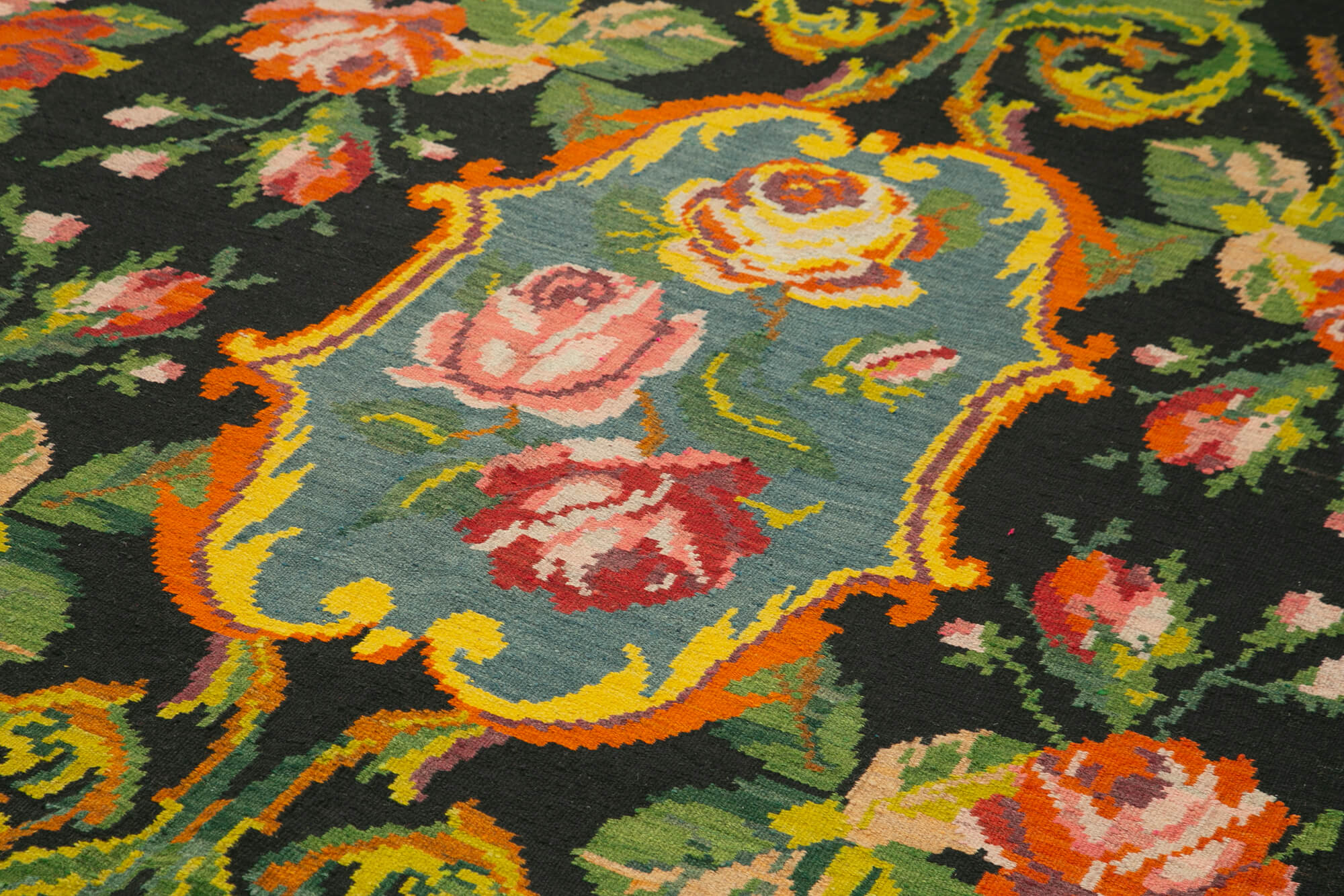 7x13 Black Rose Kilim Runner Rug - 23351