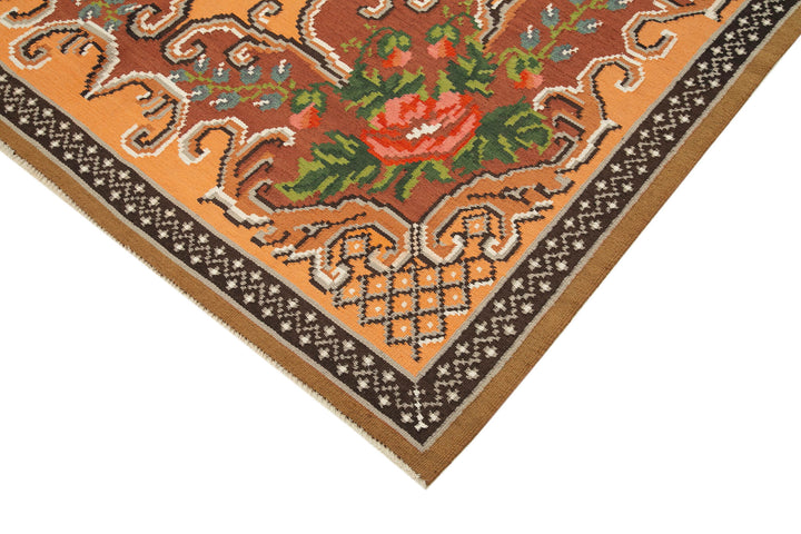 6x9 Brown Vintage Moldovan Kilim Rug - 23417