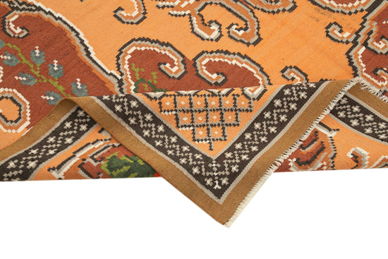 6x9 Brown Vintage Moldovan Kilim Rug - 23417