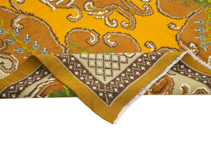 6x9 Brown Vintage Moldovan Kilim Rug - 23424