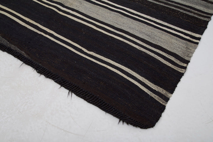 6x10 Brown Vintage Turkish Kilim Rug - 23631