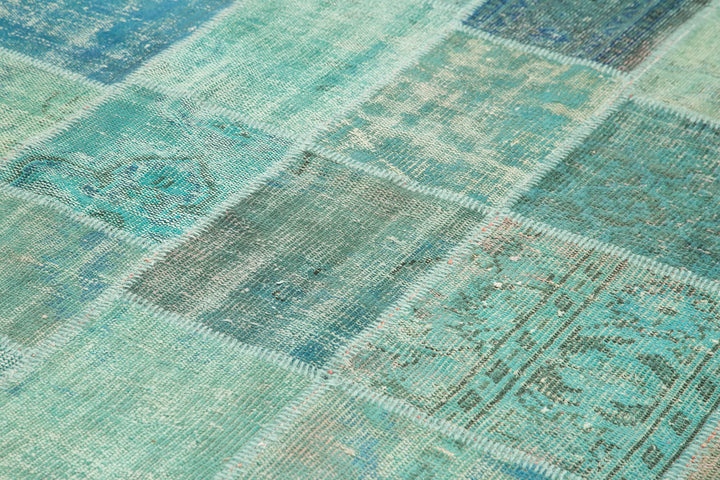 7x10 Turquoise Patchwork Rug - 23932