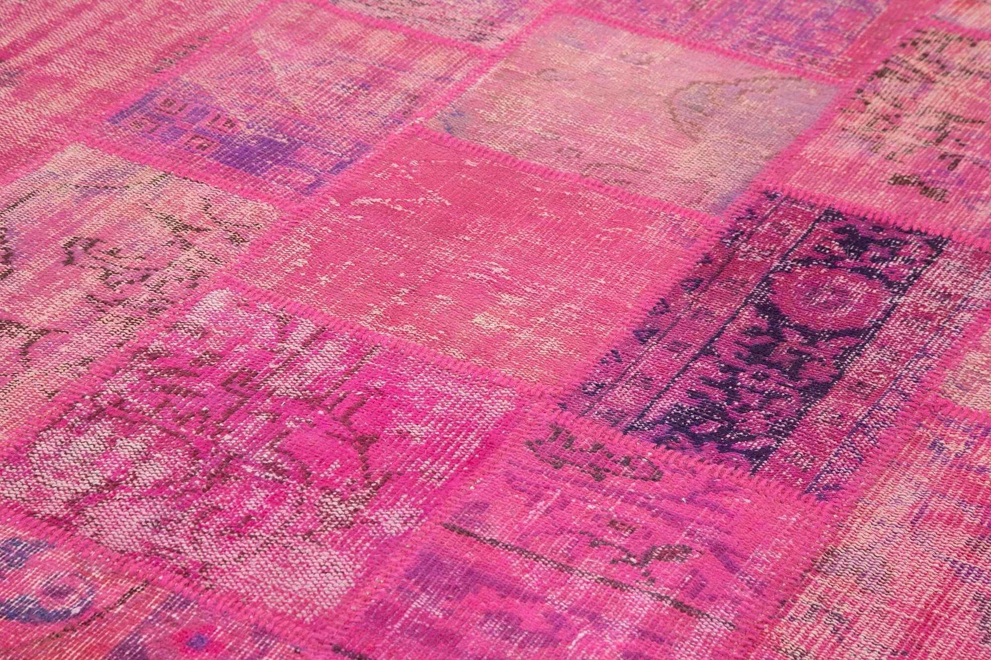 7x10 Pink Patchwork Rug - 23969