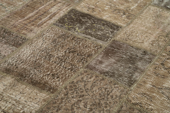 7x10 Brown Patchwork Rug - 23990