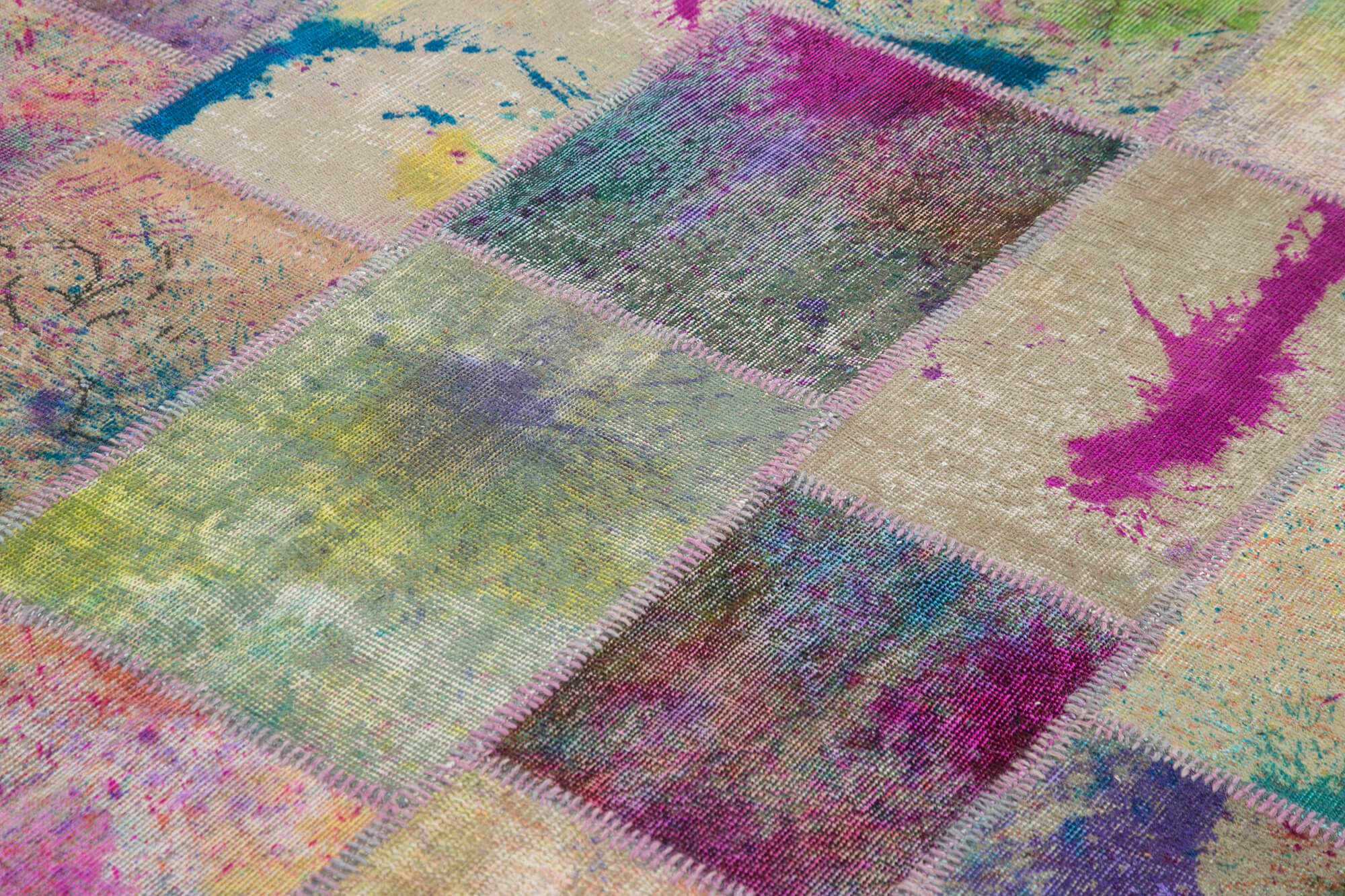 7x10 Multicolor Patchwork Rug - 24057