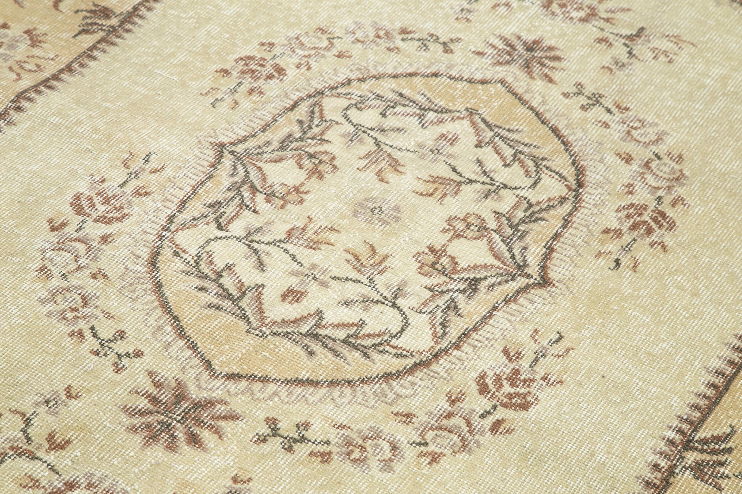5x8 Beige Turkish Vintage Area Rug - 24927