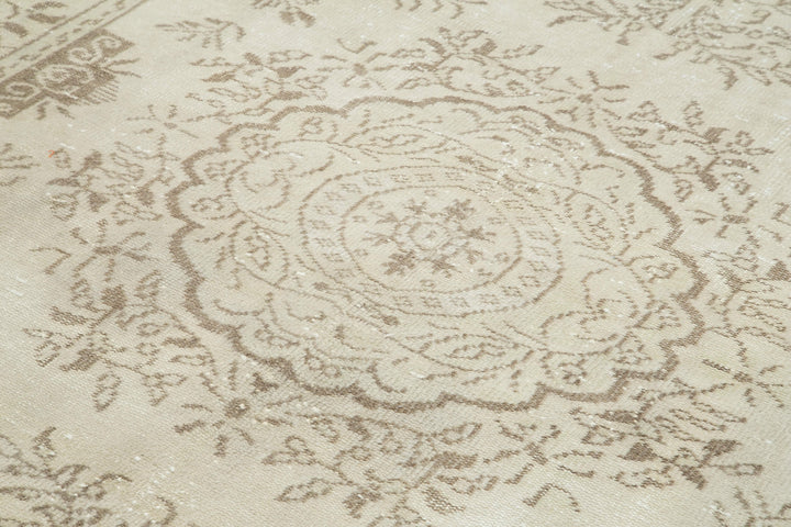 6x10 Beige Turkish Vintage Area Rug - 24951