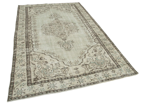 6x9 Beige Turkish Vintage Area Rug - 25009