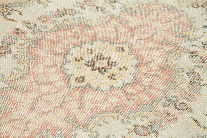 6x10 Beige Turkish Vintage Area Rug - 25049