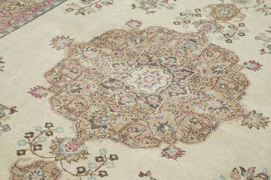 6x10 Beige Turkish Vintage Area Rug - 25054