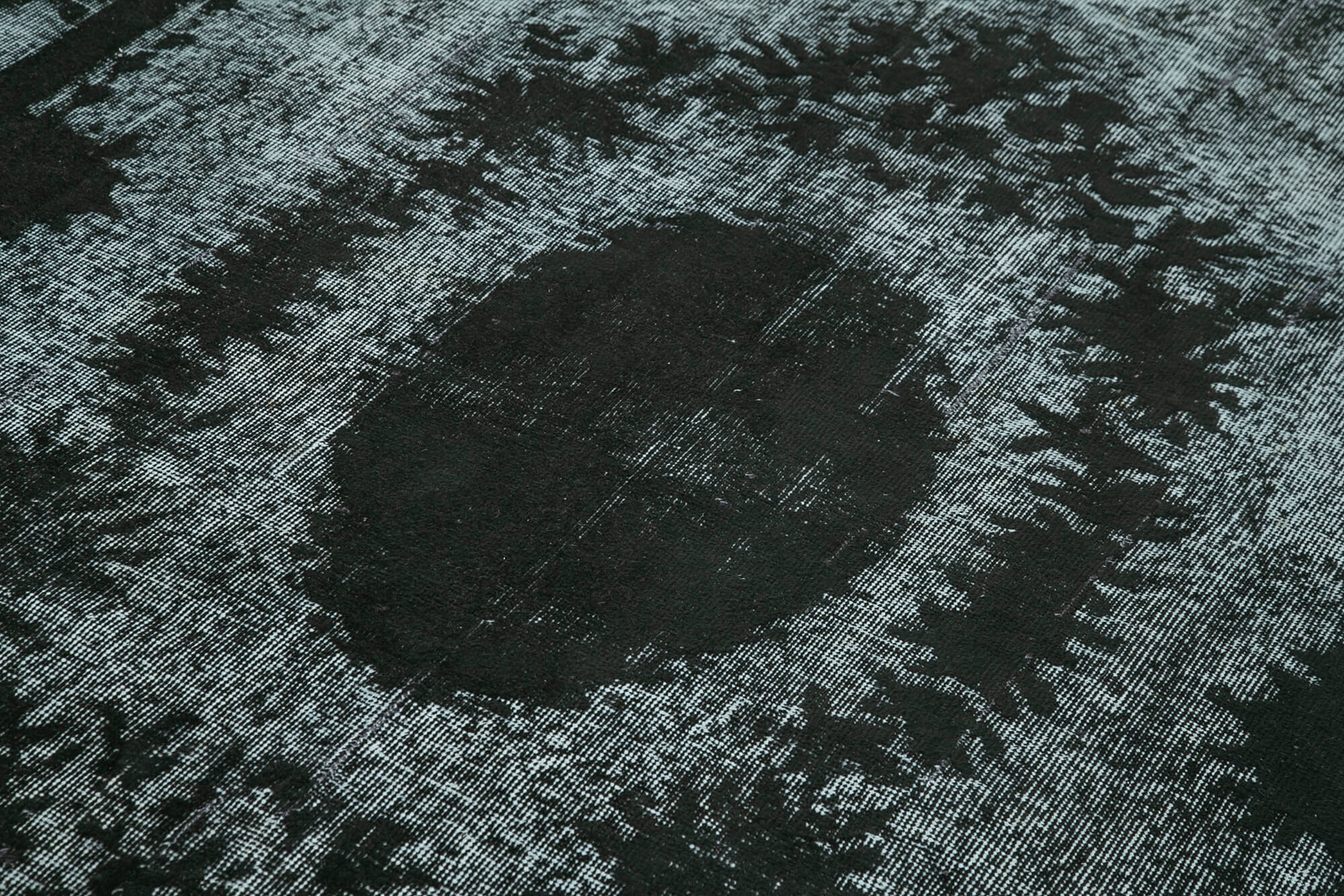6x10 Black Over Dyed Rug - 25737
