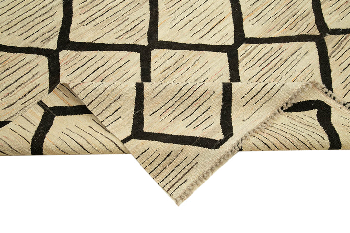 8x10 Beige Contemporary Area Rug - 26692