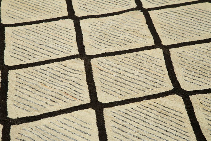 8x10 Beige Contemporary Area Rug - 26874