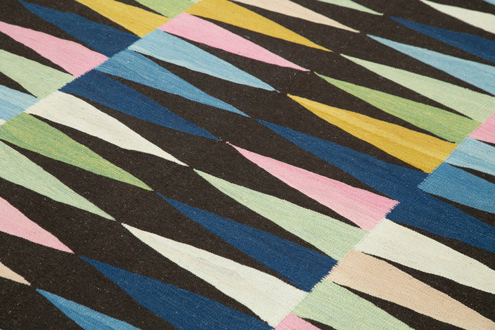 8x10 Black Contemporary Area Rug - 26937