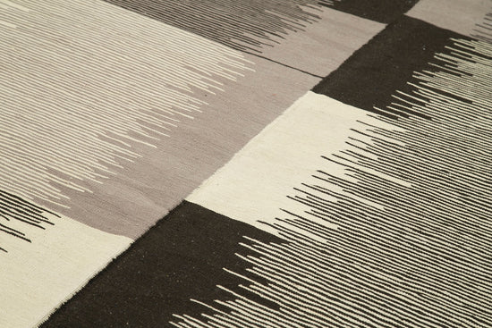 7x11 Black Contemporary Area Rug - 26939