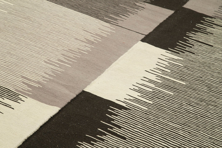 7x11 Black Contemporary Area Rug - 26939