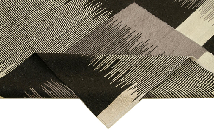 7x11 Black Contemporary Area Rug - 26939