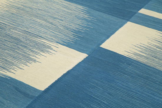 7x10 Blue Contemporary Area Rug - 26954