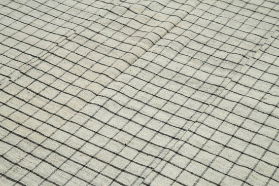 7x10 White Vintage Kilim Rug - 28553